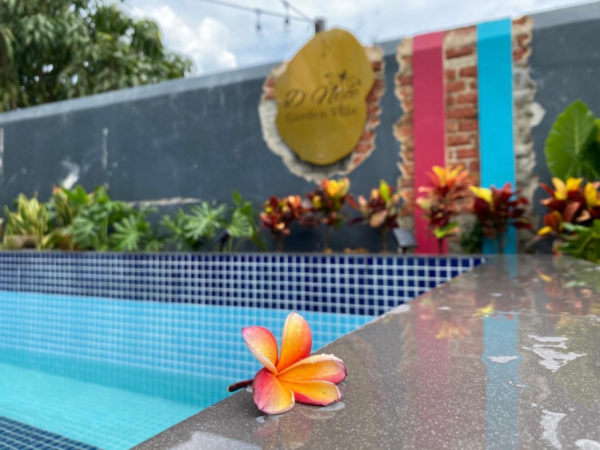 Villa D Niice Garden View With Private Pool Bukit Indah, Johor Bahru Exterior foto