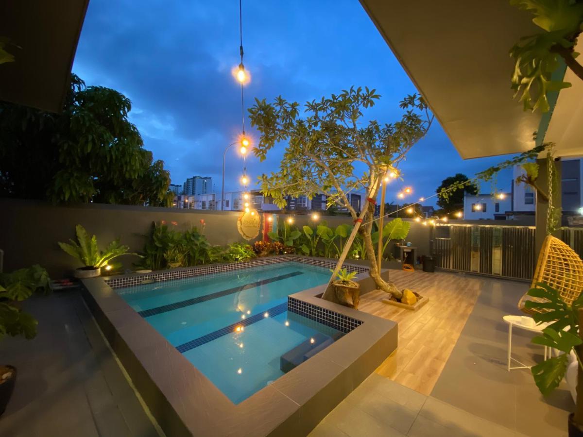 Villa D Niice Garden View With Private Pool Bukit Indah, Johor Bahru Exterior foto