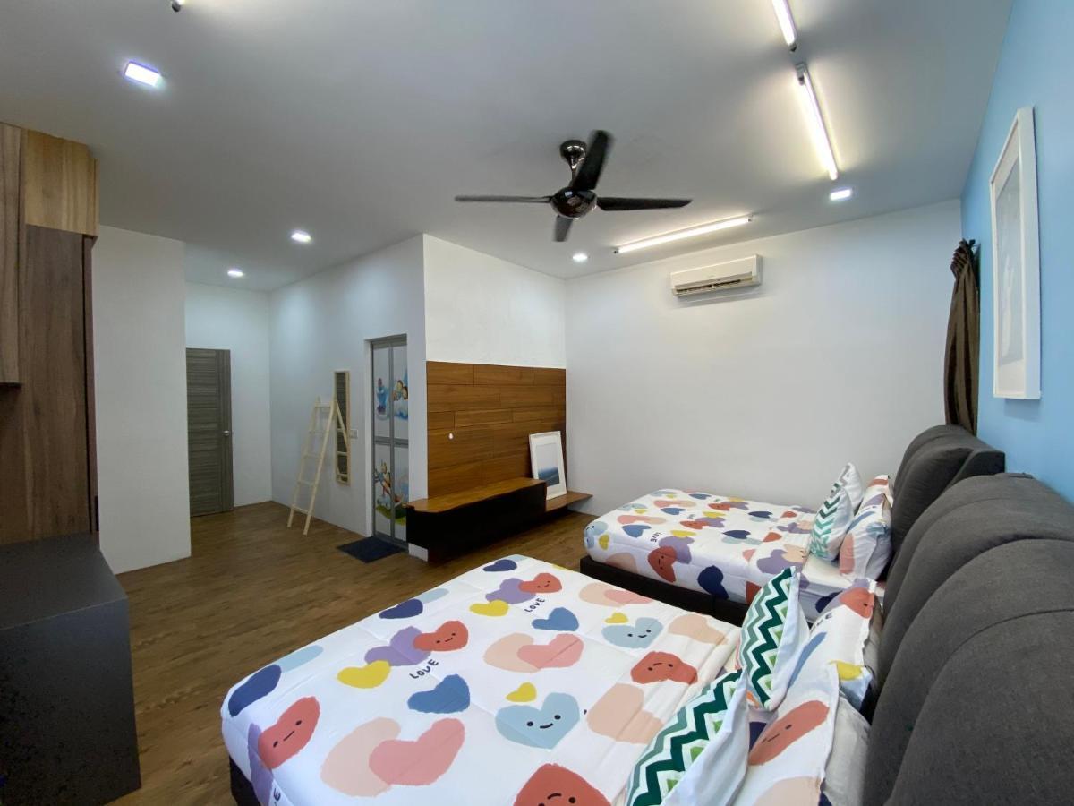 Villa D Niice Garden View With Private Pool Bukit Indah, Johor Bahru Exterior foto