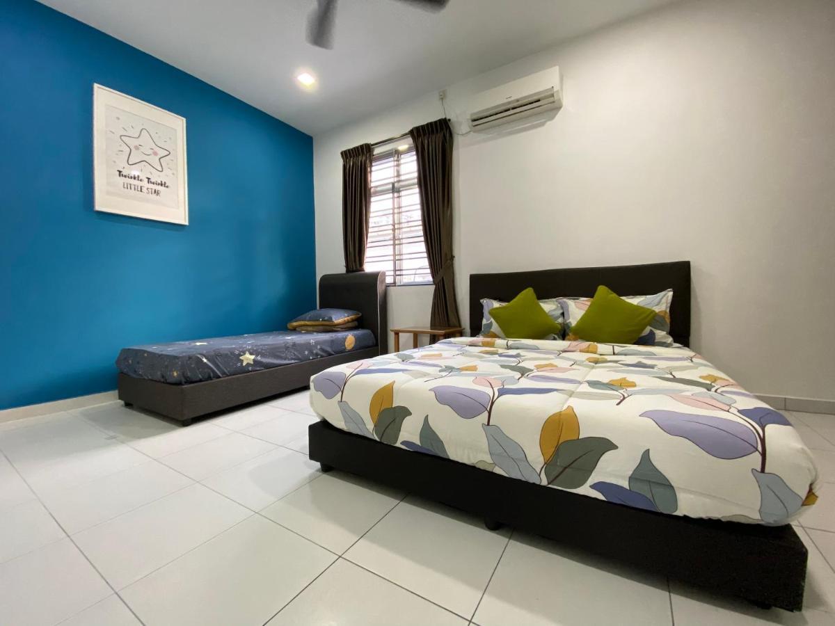 Villa D Niice Garden View With Private Pool Bukit Indah, Johor Bahru Exterior foto