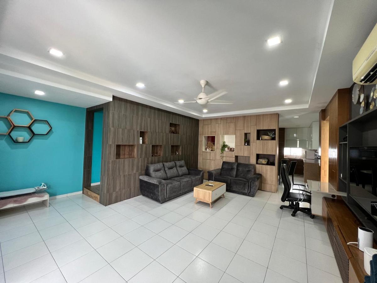 Villa D Niice Garden View With Private Pool Bukit Indah, Johor Bahru Exterior foto