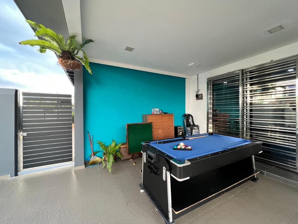 Villa D Niice Garden View With Private Pool Bukit Indah, Johor Bahru Exterior foto